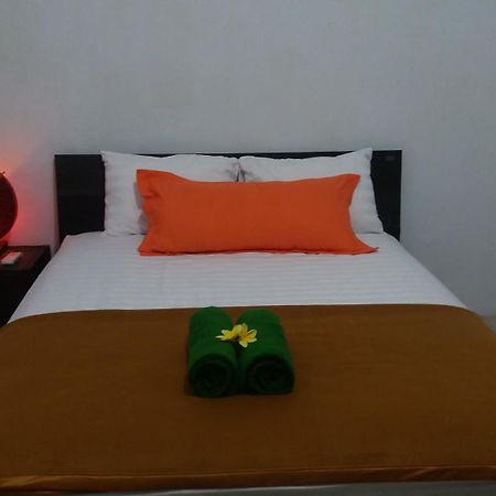 Mawar Homestay Canggu Экстерьер фото
