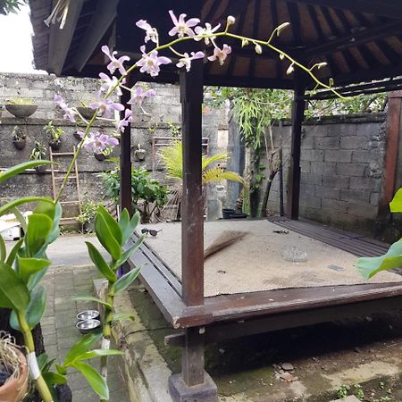 Mawar Homestay Canggu Экстерьер фото