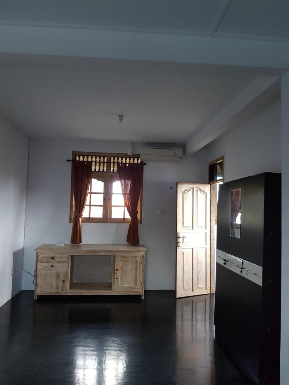 Mawar Homestay Canggu Экстерьер фото
